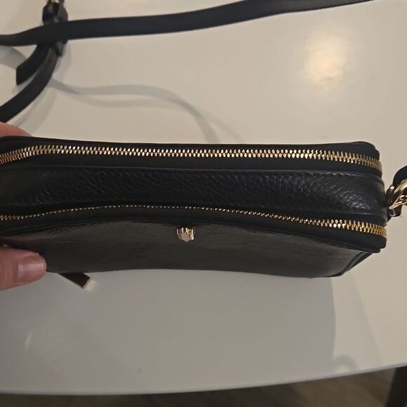 Thacker Black Leather Crossbody Bag - Picture 3 of 9